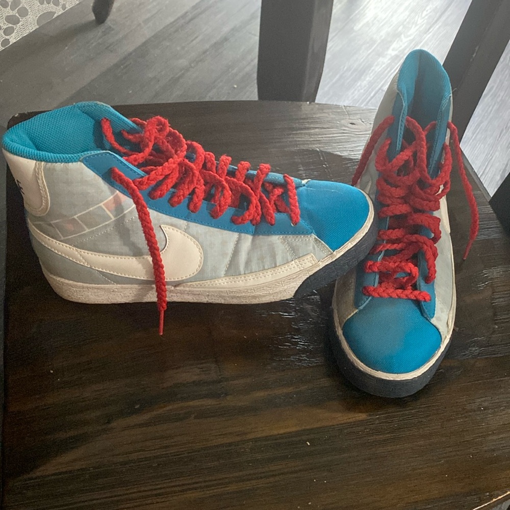 Nike shoes